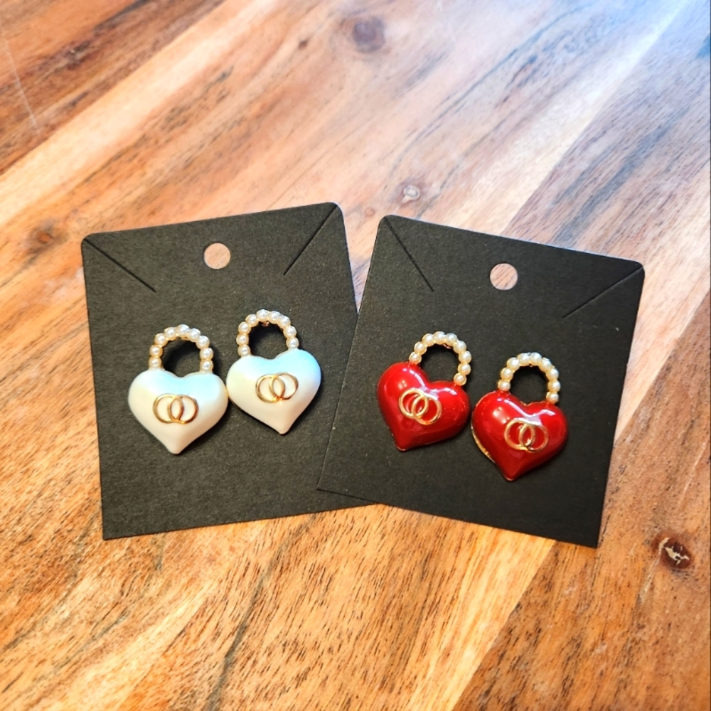 NWT Heart Pearl Purse Earrings